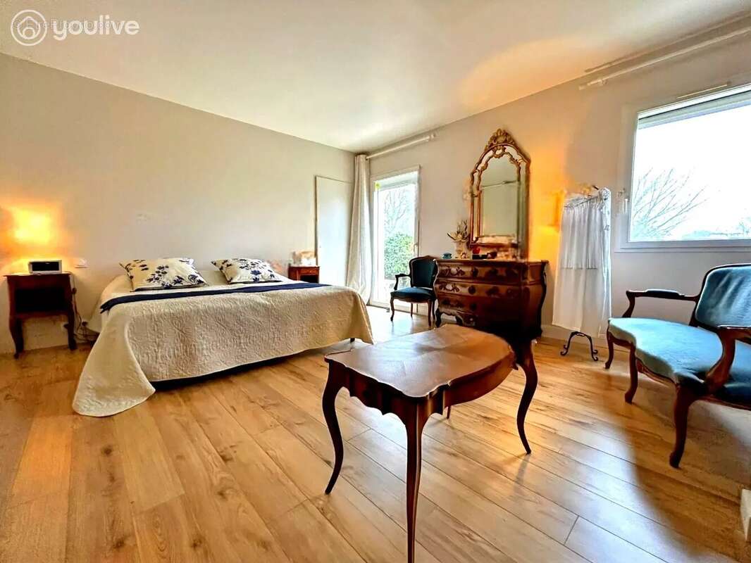 Maison à BRISSAC-QUINCE