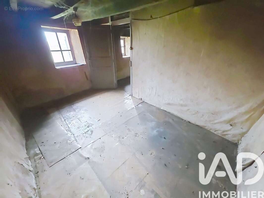 Photo 8 - Maison à SAINT-GERMAIN-DE-MONTBRON