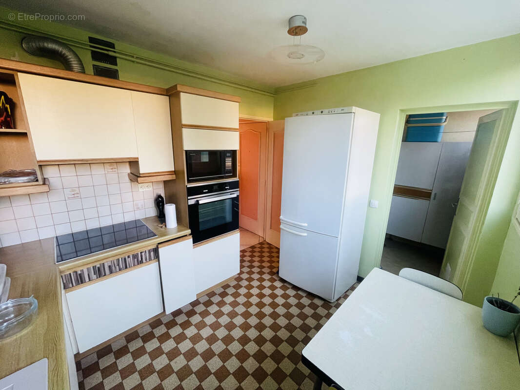 Appartement à MARSEILLE-10E