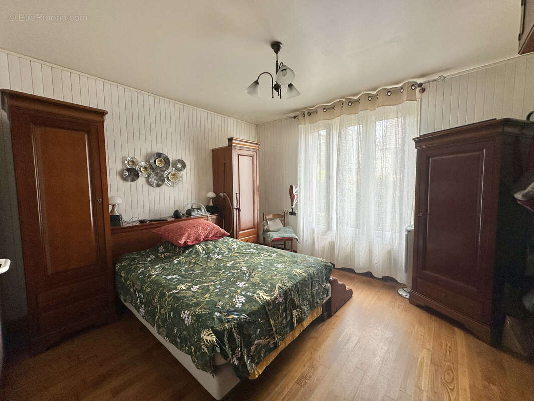 Maison à VAIRES-SUR-MARNE