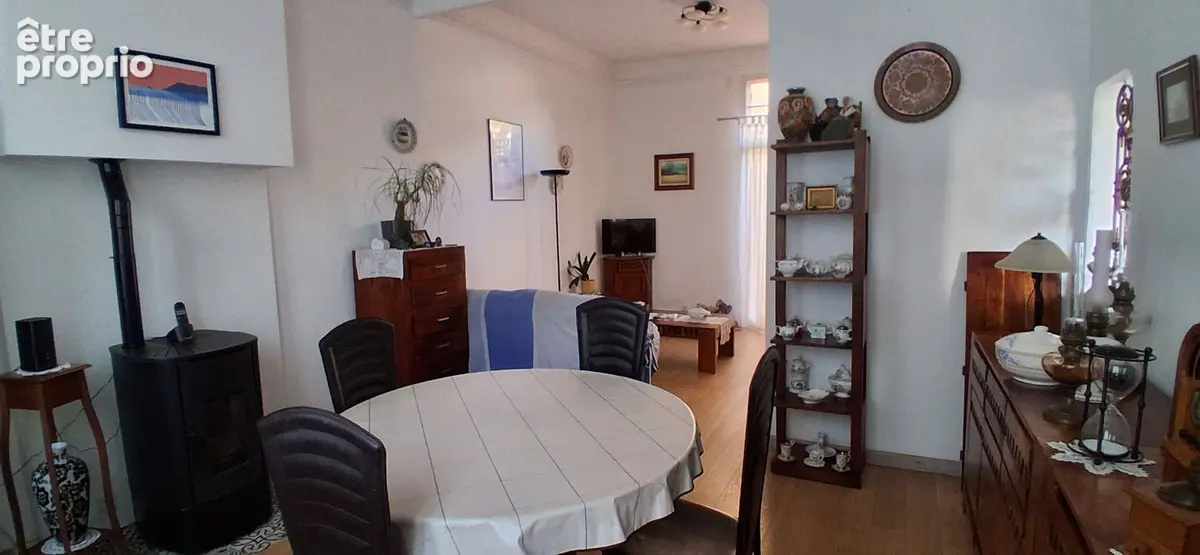 La Seyne sur Mer - Maison T4 100m2 + Dépendance - photo 5