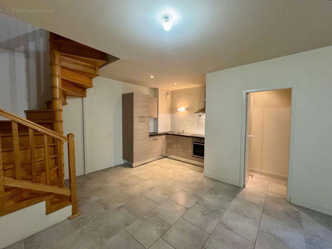 Appartement à PEZENAS