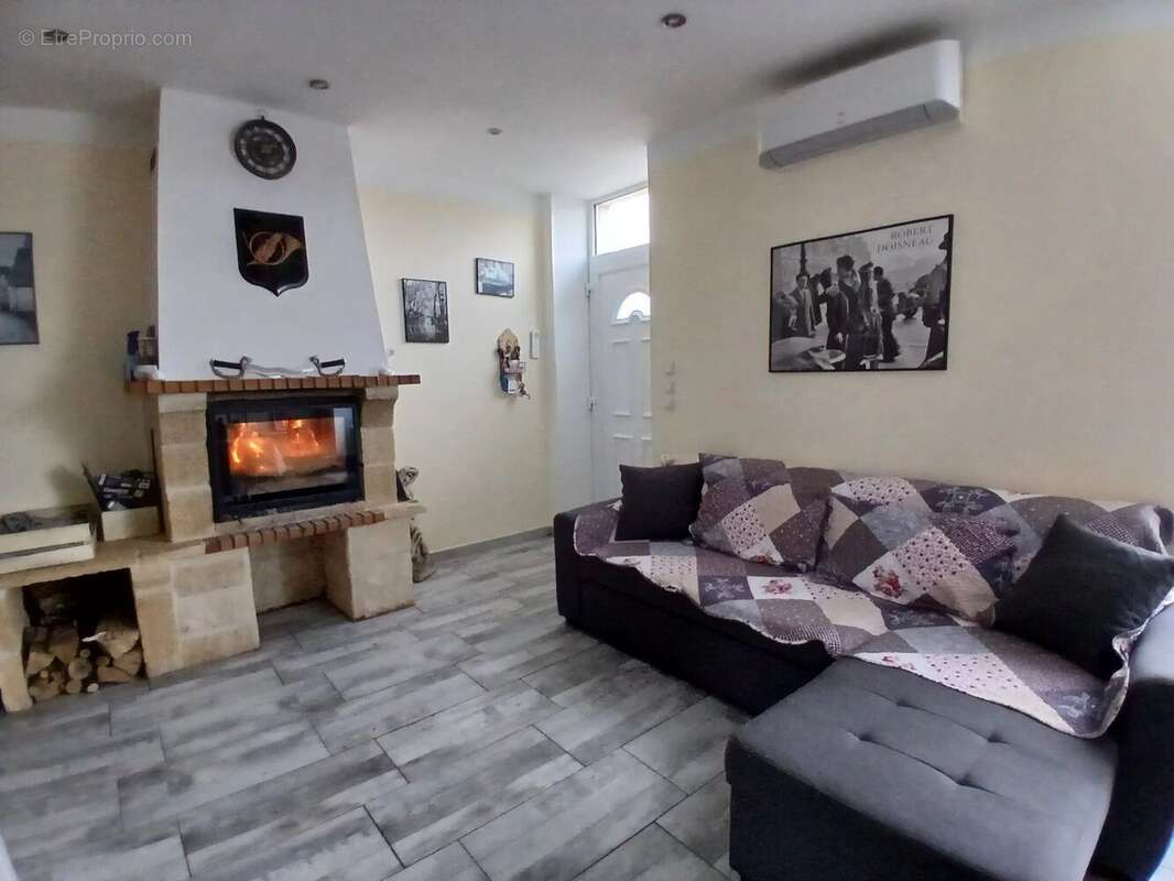 Maison à CERCY-LA-TOUR