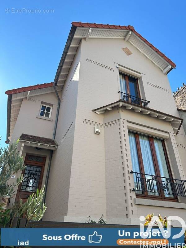 Photo 1 - Maison à CLAMART