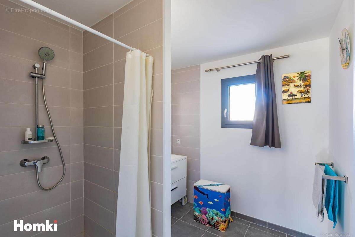 Maison/Villa T4 de 100 m2 à Saint-Bauzille-de-la-Sylve 34230 - photo 9