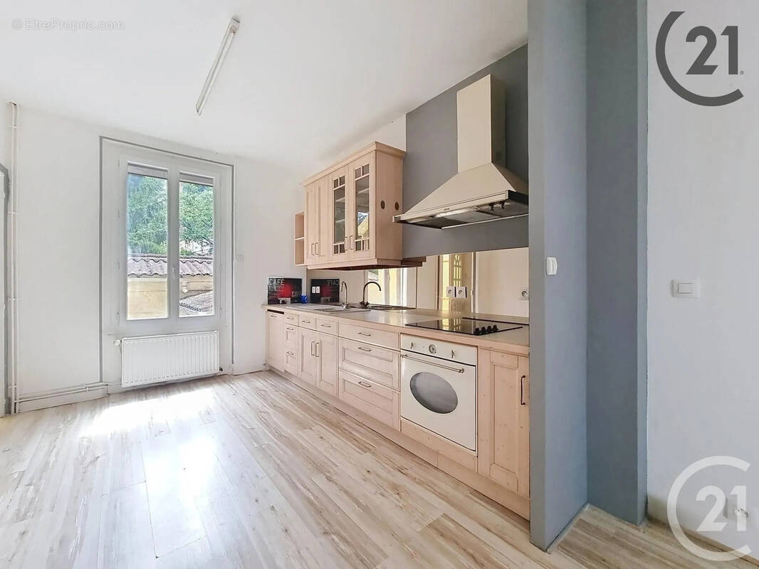 Maison à ROMILLY-SUR-SEINE