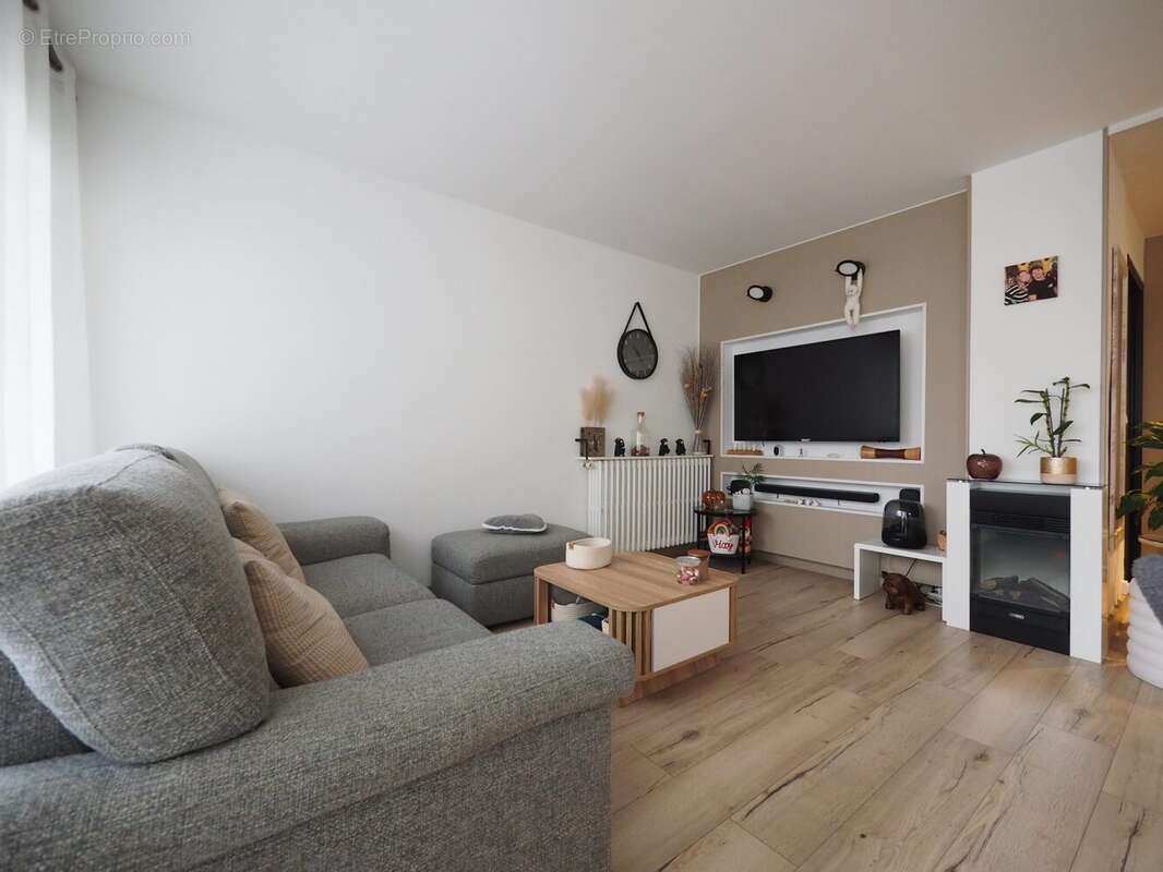 Appartement à BOIS-D'ARCY