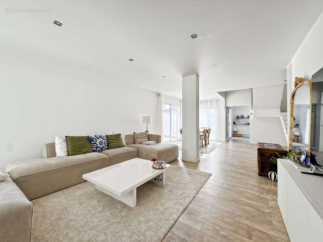 Maison 158m² à dammarie-les-lys - photo 4