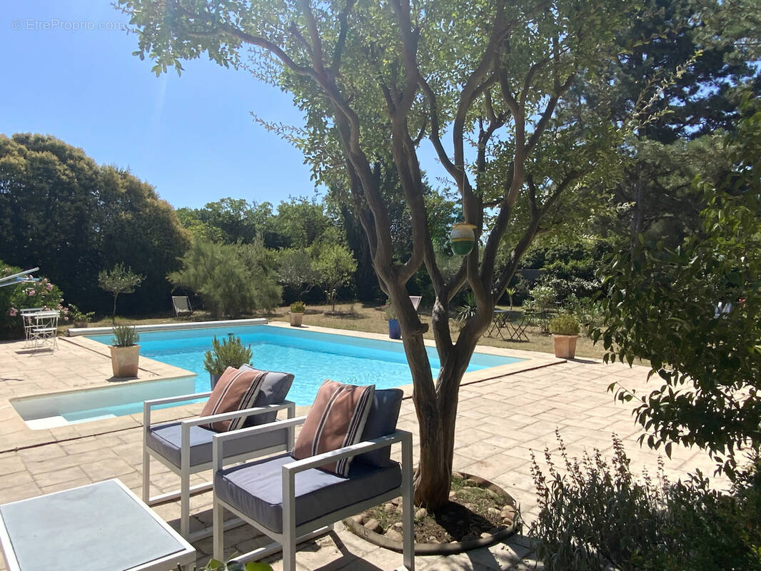 Maison à UZES