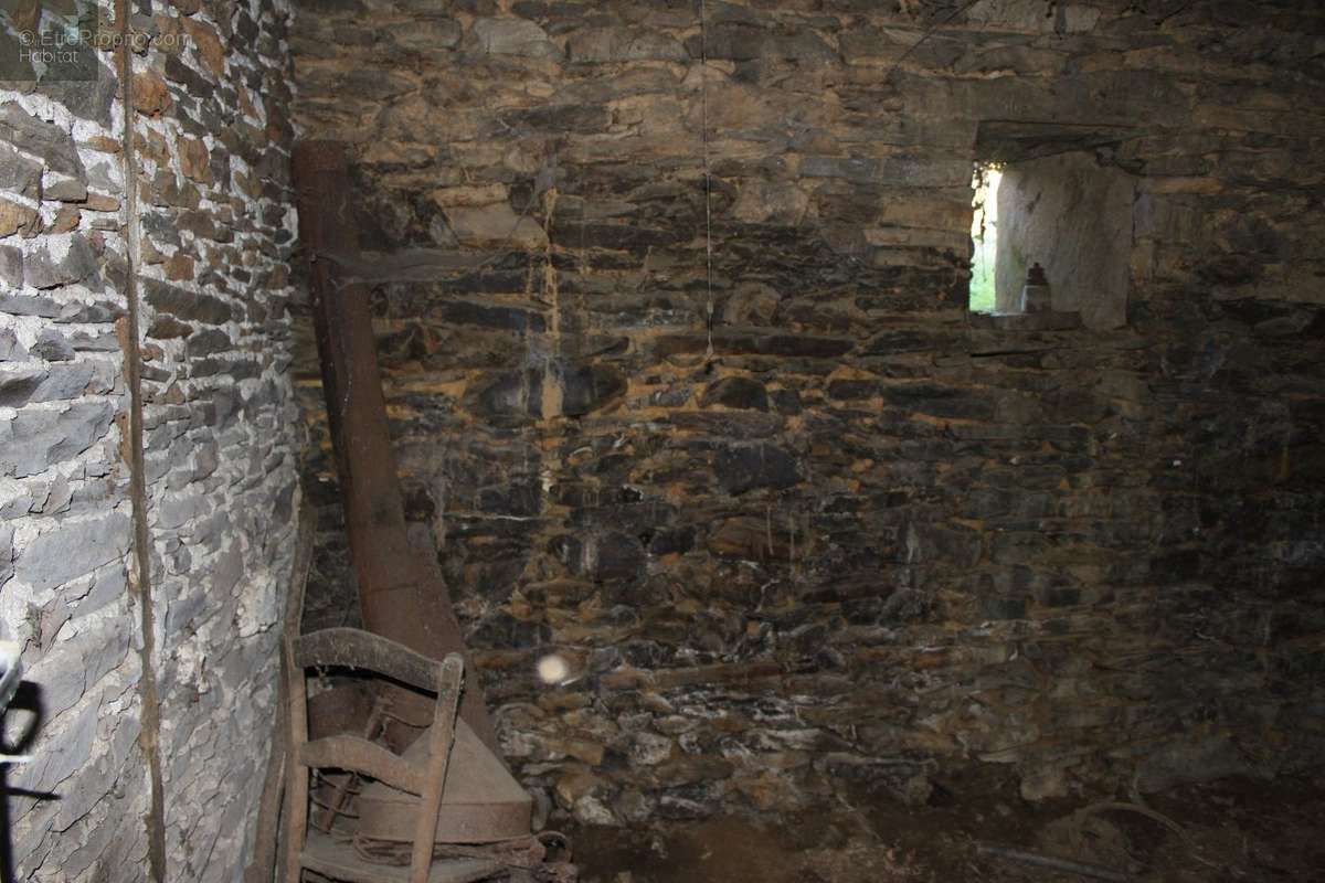 Maison à SAINT-PARTHEM