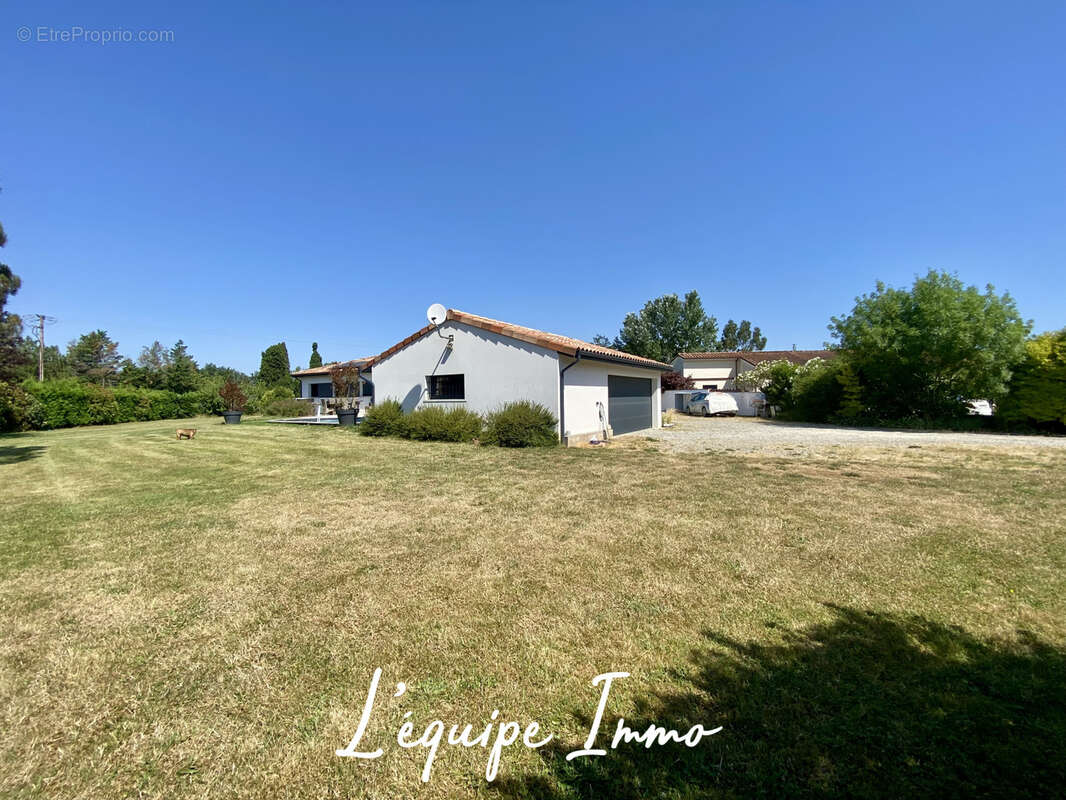 Villa T6 avec piscine et double garage - photo 20