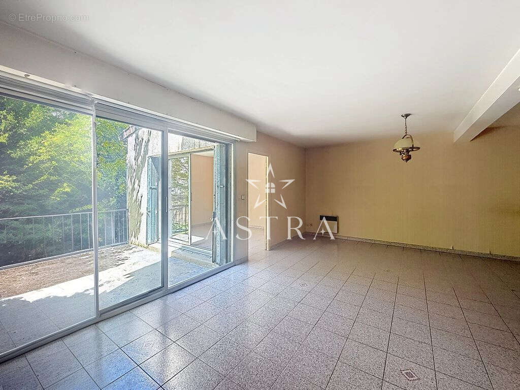 Maison à BOURG-LA-REINE