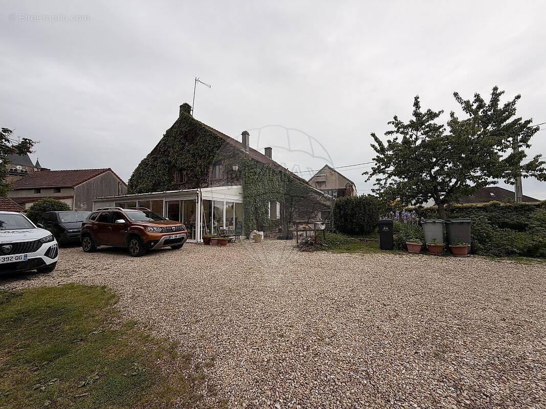 Maison à GELANNES