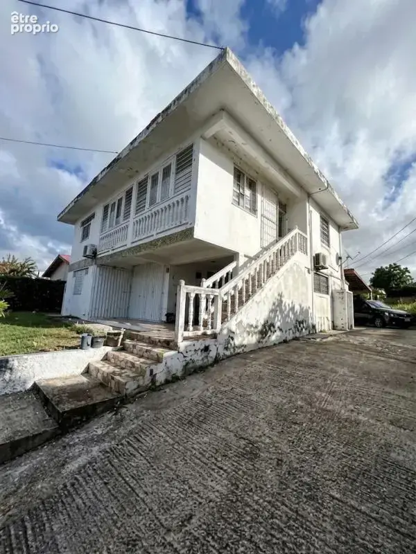 A vendre : maison t6 cluny fort de france (97200) - photo 1