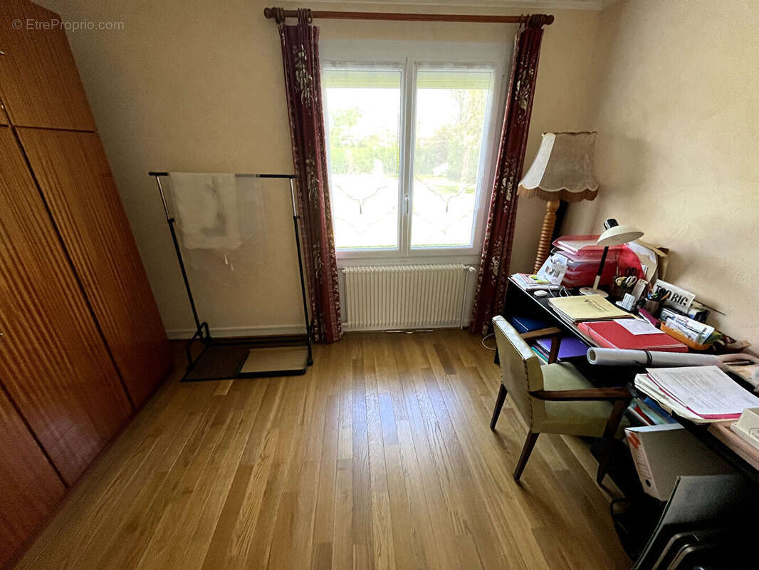 Maison à OINVILLE-SUR-MONTCIENT