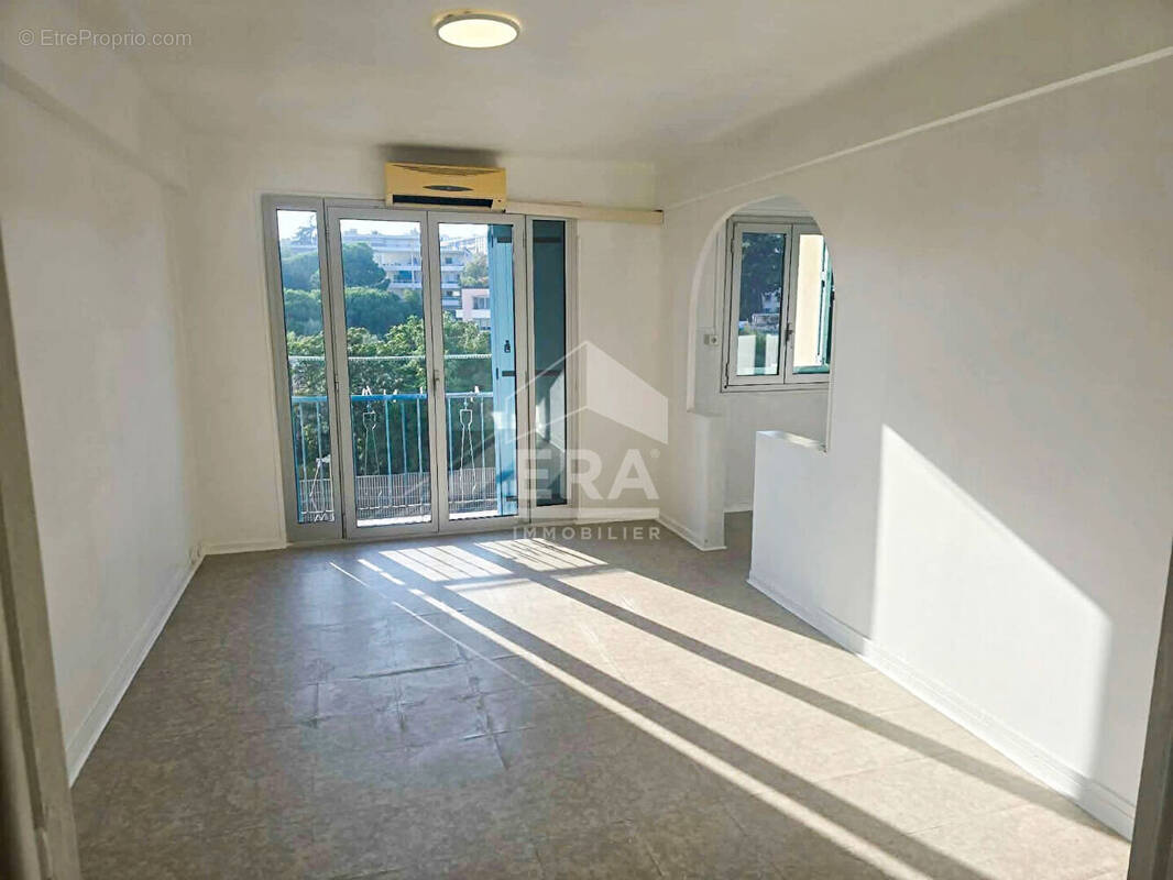 Photo Appartement à Nice au prix de 132 000€