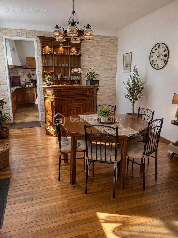 Maison à SAINT-DENIS