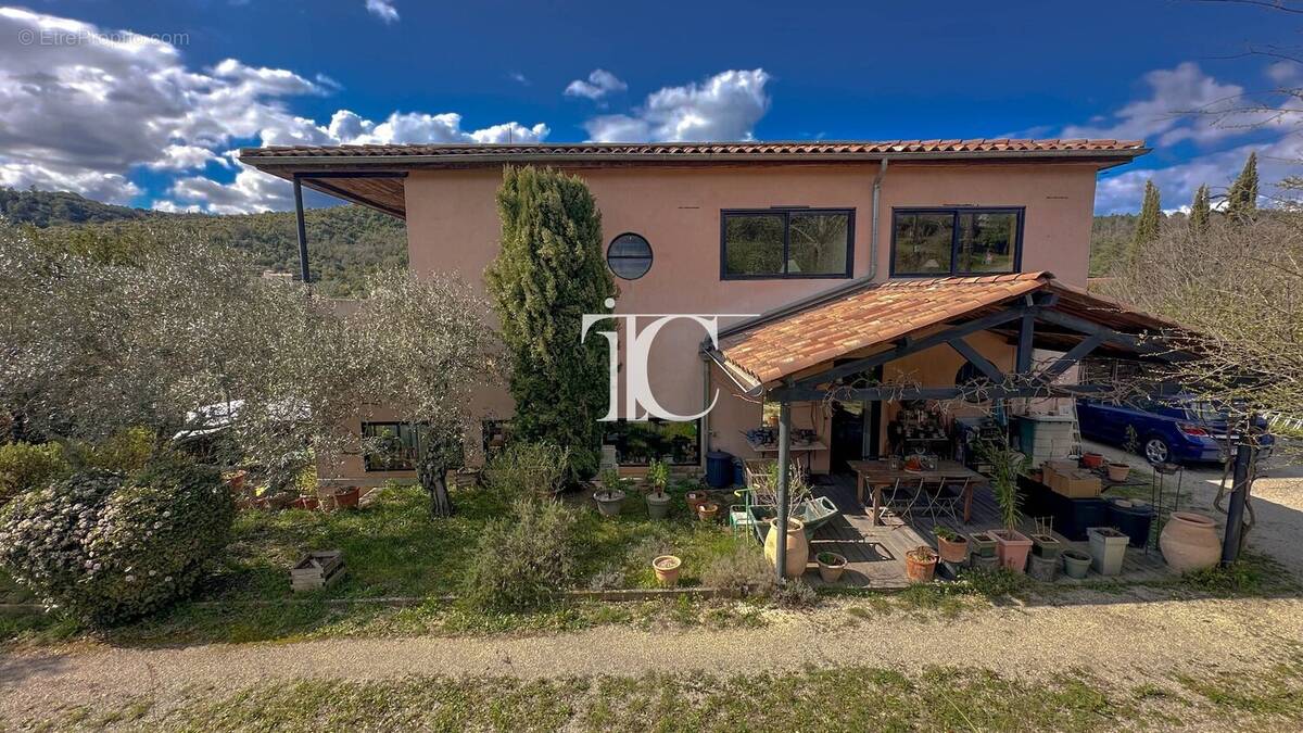 Maison à SAINT-AMBROIX