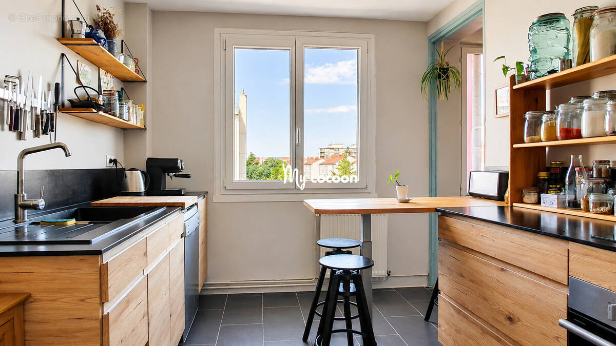 Appartement à VILLEURBANNE