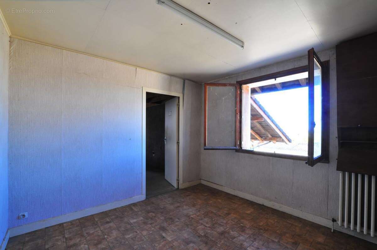 Appartement à CANCON