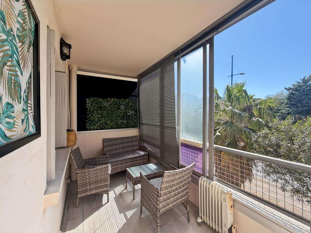 Appartement à HYERES