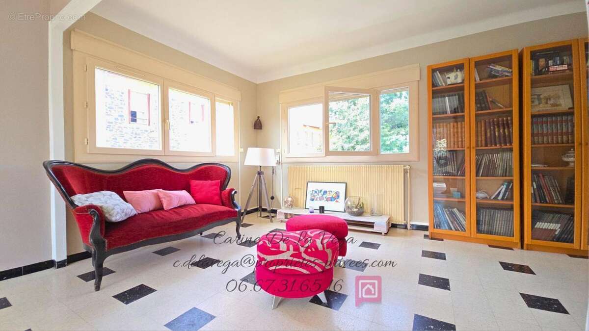 Maison à SAINT-THIBERY