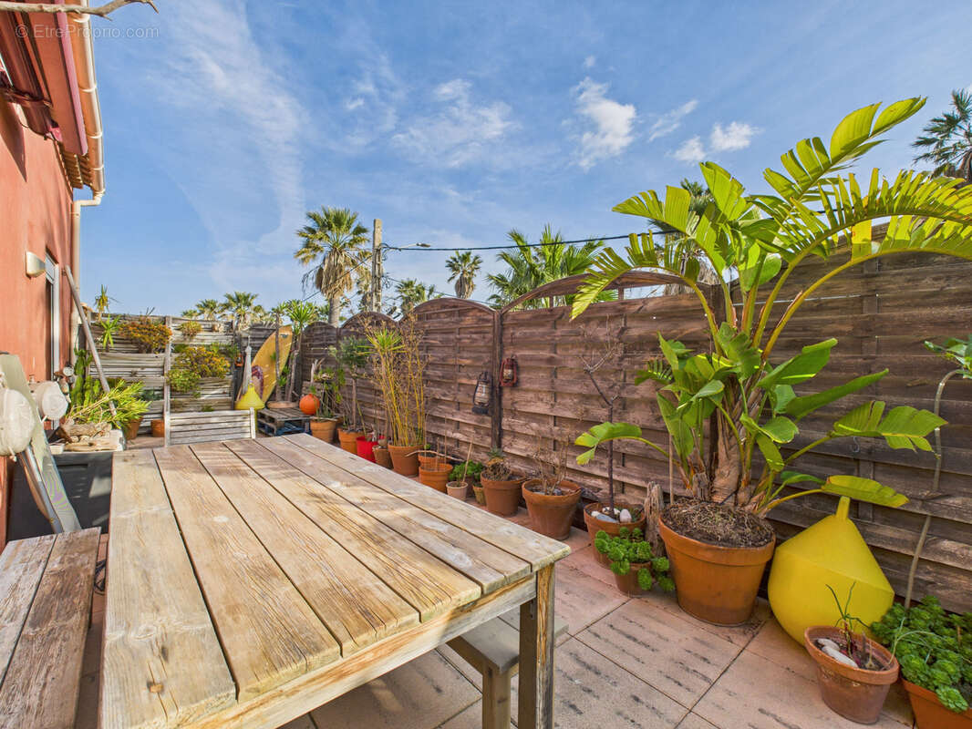 Appartement à HYERES