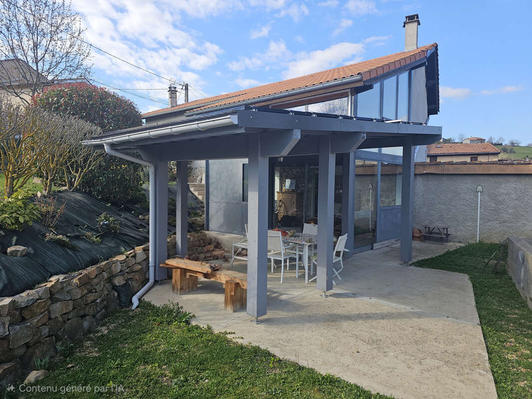 Maison à BAS-EN-BASSET