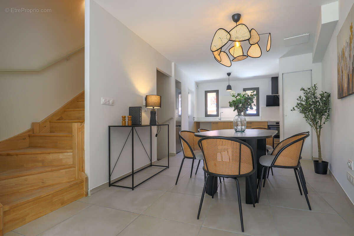 Villa T4 neuve de prestige à 50 m de la plage - photo 6