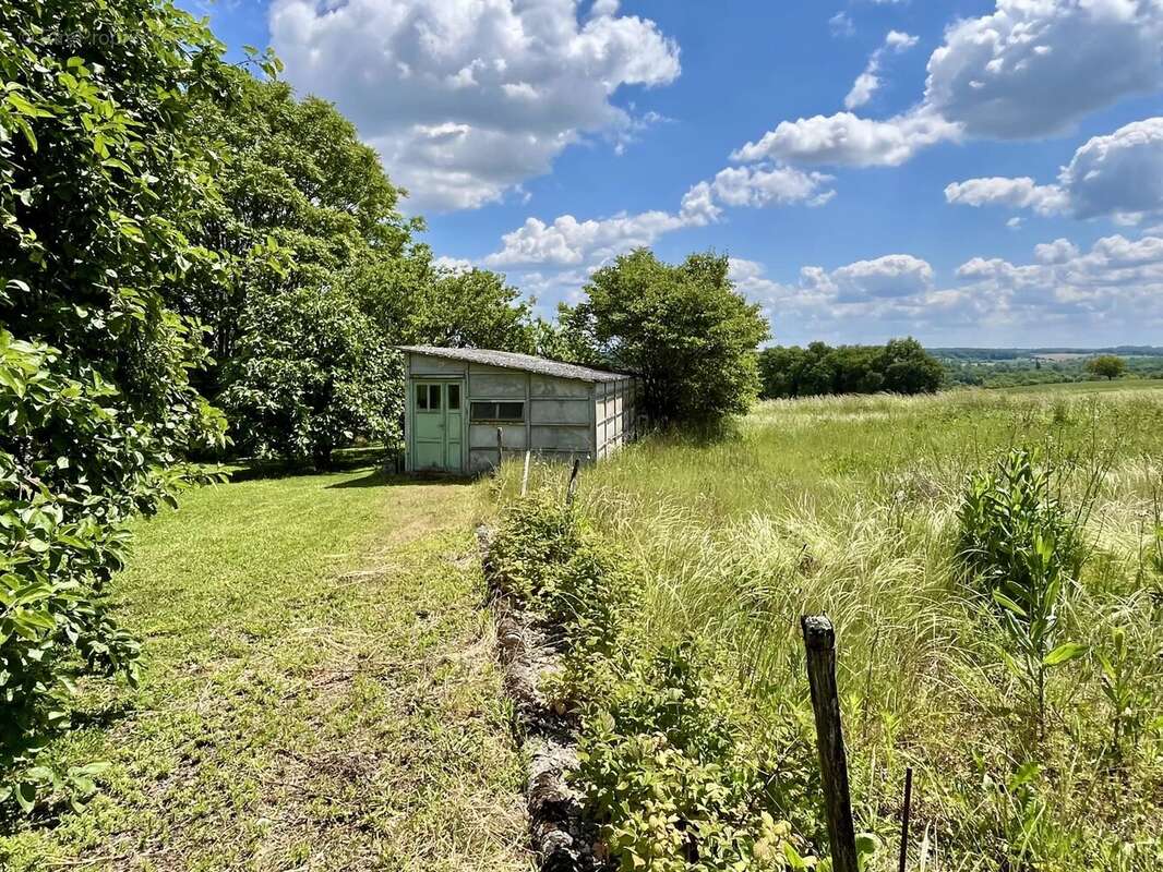 Maison à AUBETERRE-SUR-DRONNE