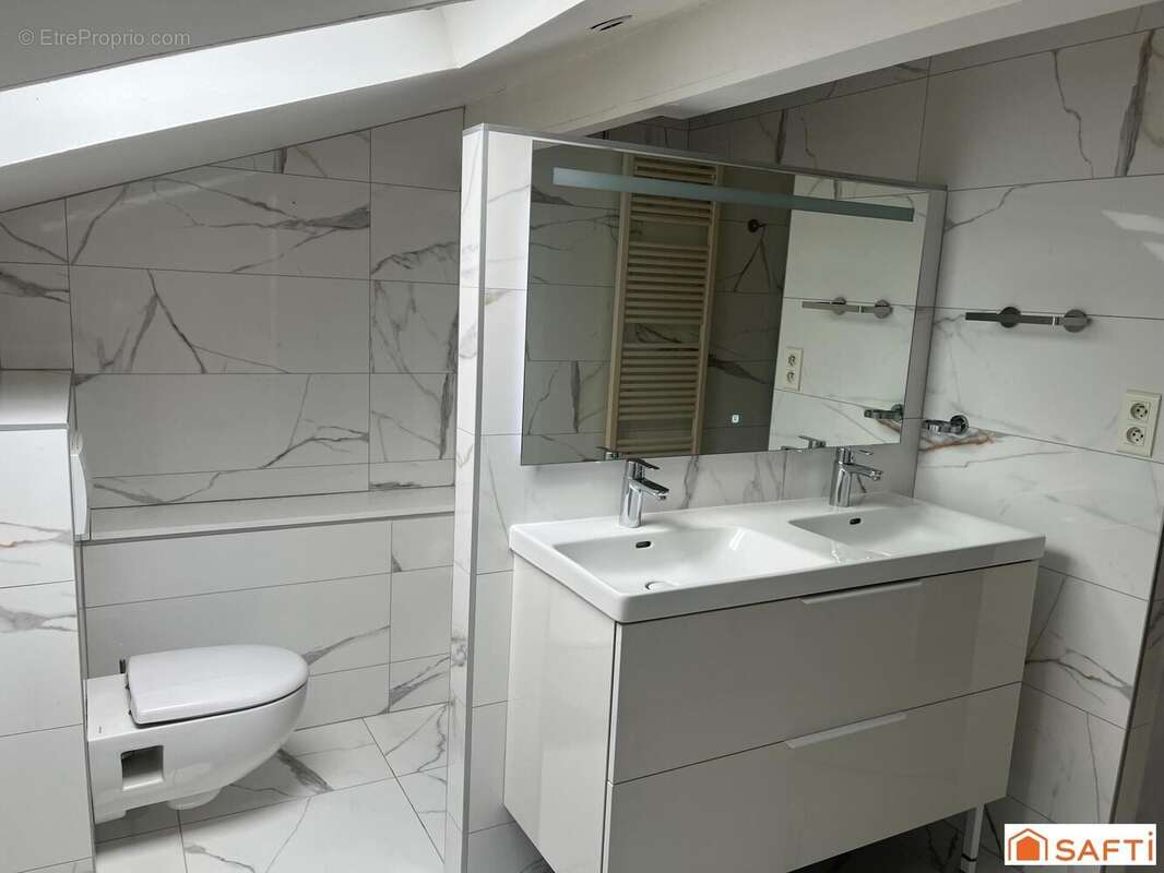 Maison 200 m² à Saint-Palais  - photo 7