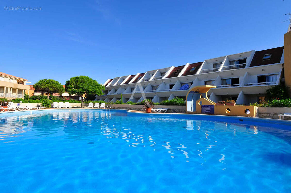 Appartement à MAUGUIO