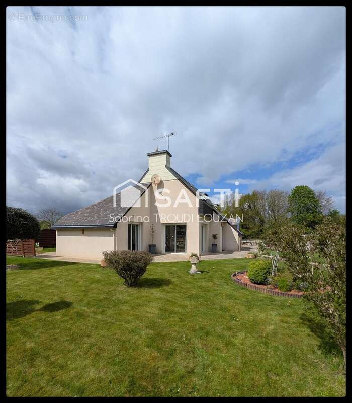 Photo 2 - Maison à PLOUNEVEZ-QUINTIN