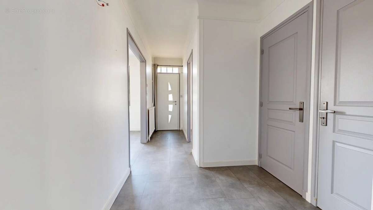 Maison à LIVRY-GARGAN