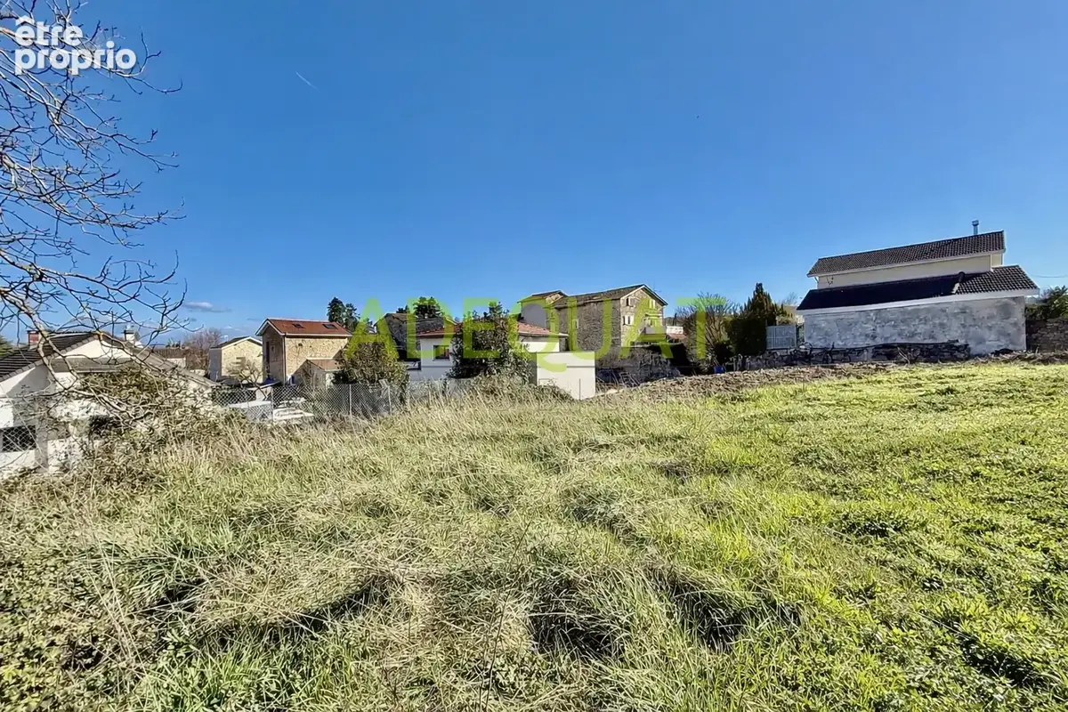 SAINT ALBAN DE ROCHE, Terrain constructible de 526m2 avec vue dominante... - photo 2