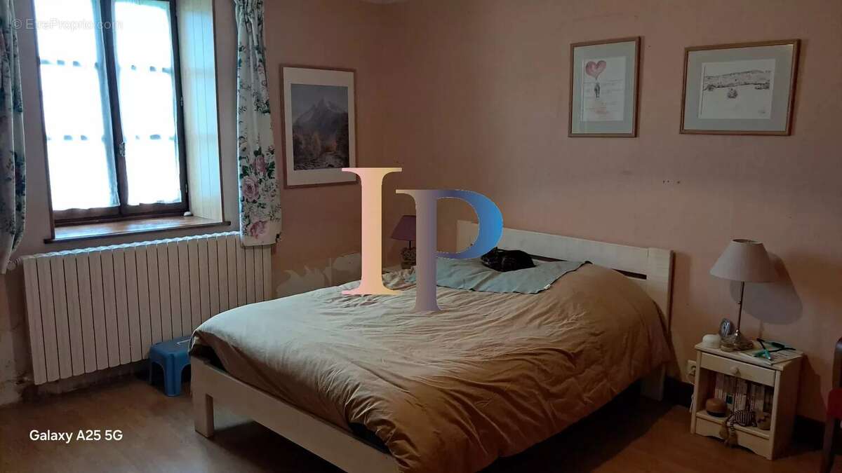 Maison à PARAY-LE-MONIAL