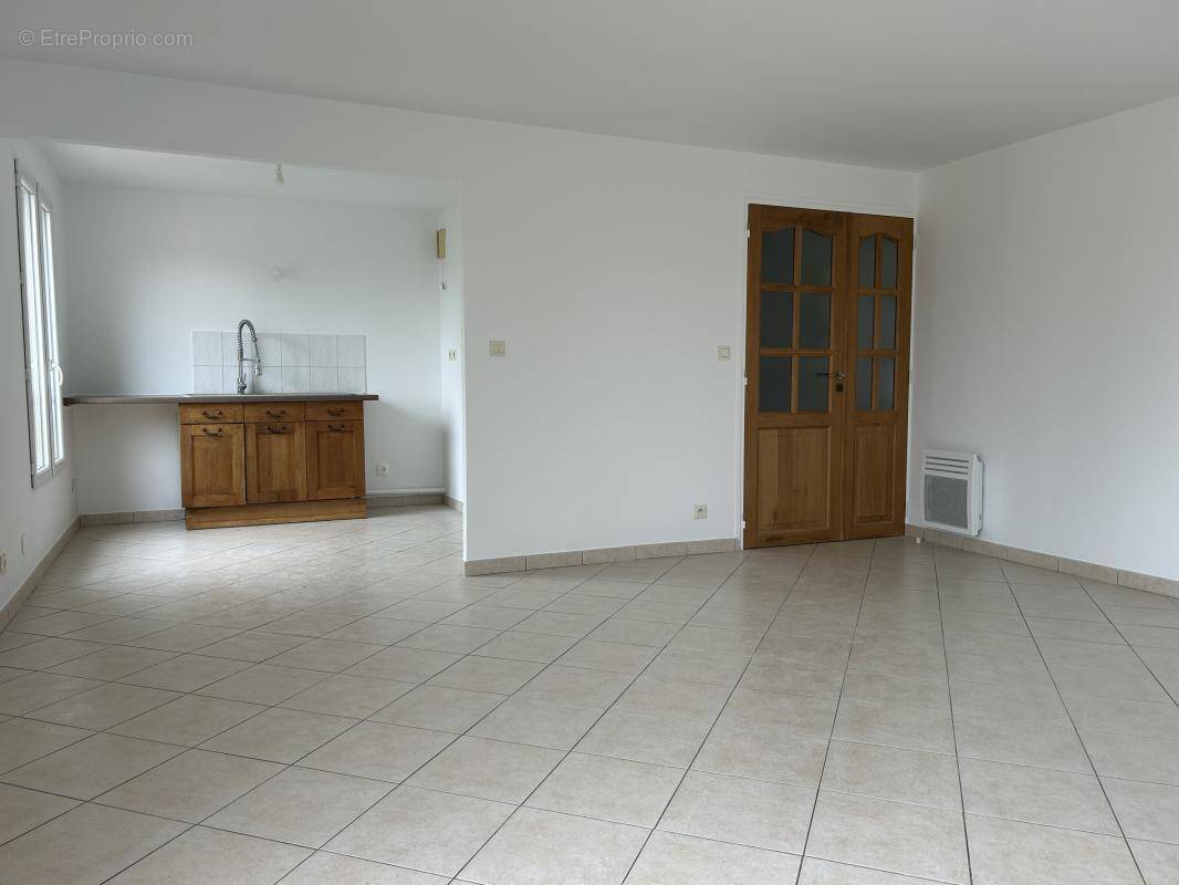 Appartement à MONTEREAU-FAULT-YONNE
