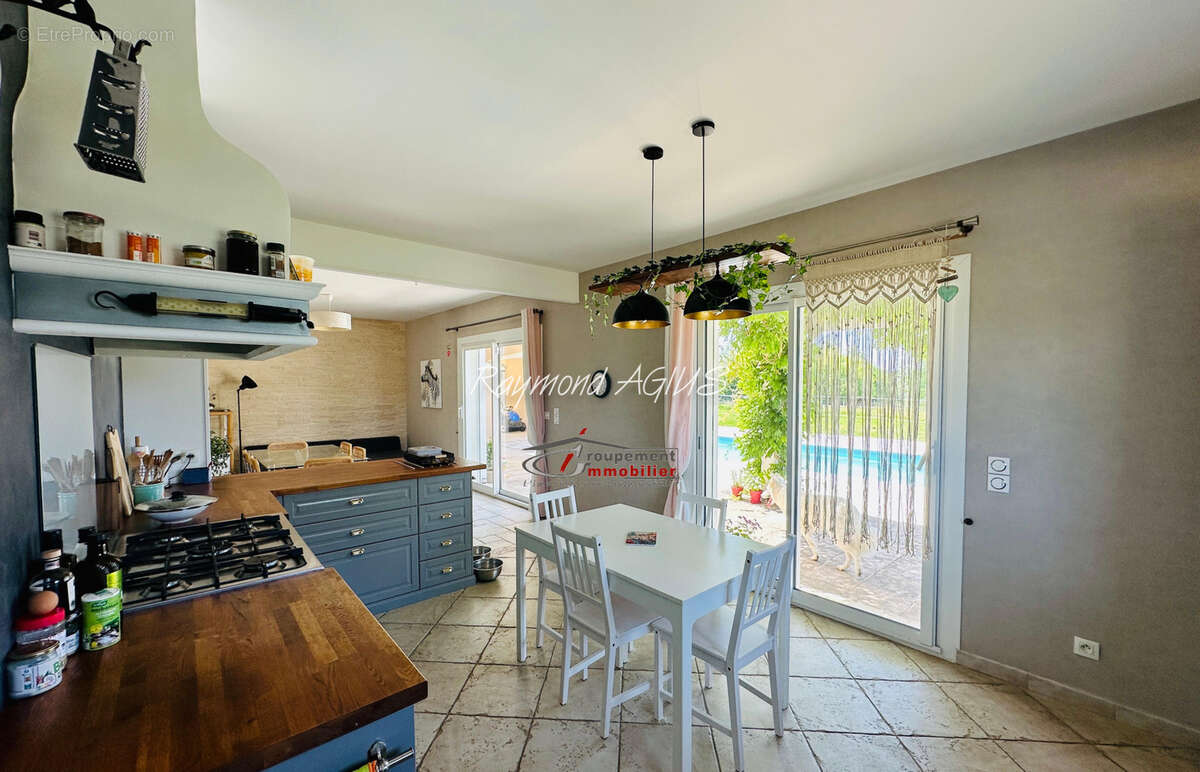 Propriété équestre exceptionnelle avec 5 chambres, piscine chauffée et plus de 6 hectares de terrain - photo 10