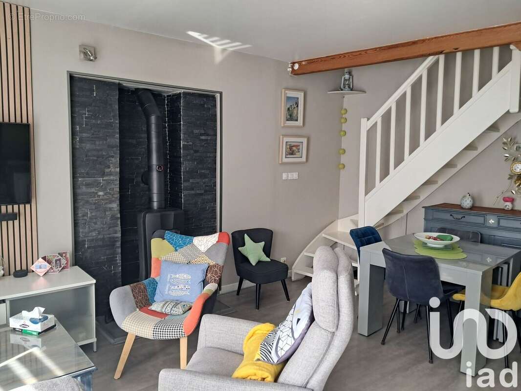 Photo 1 - Maison à BOUGUENAIS