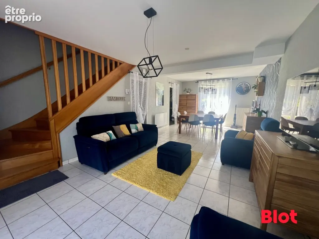 Maison 6 pièces 91 m² à vendre à Saint-Meen-Le-Grand (35290) - photo 2