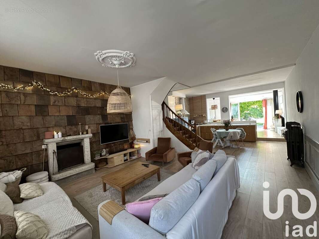 Photo 2 - Maison à ISSOUDUN