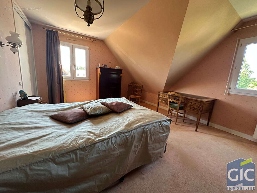 Maison à SAINT-CONTEST