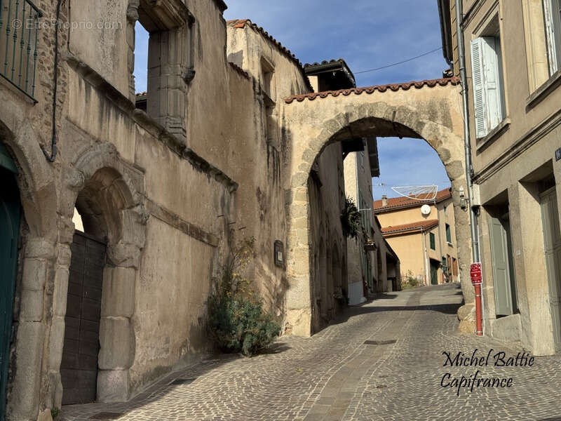 Maison à SAINT-GALMIER