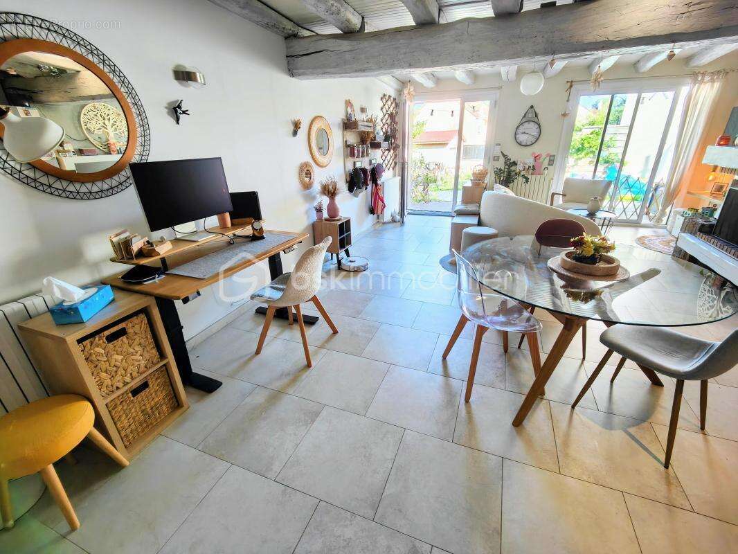 Maison à JOUARS-PONTCHARTRAIN