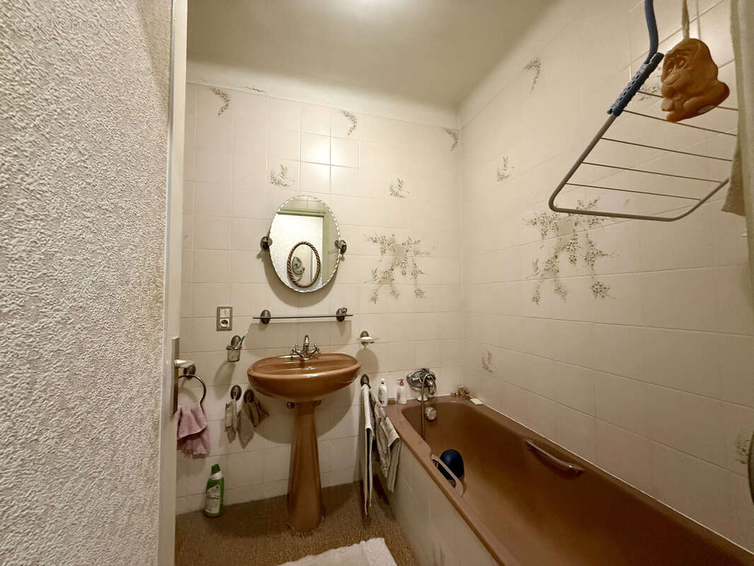 Appartement à ROQUEBRUNE-CAP-MARTIN