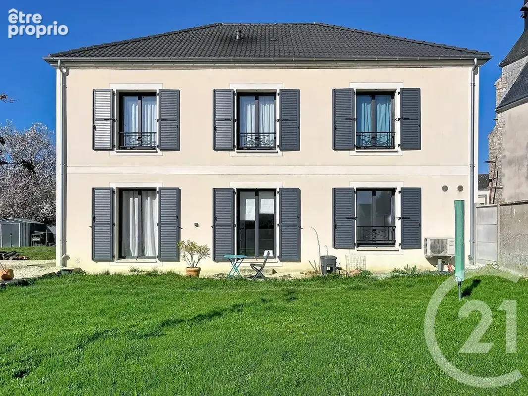Maison à CHARTRES