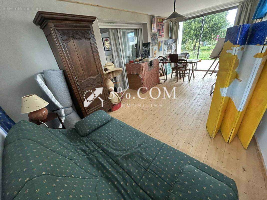 Maison à LA TURBALLE