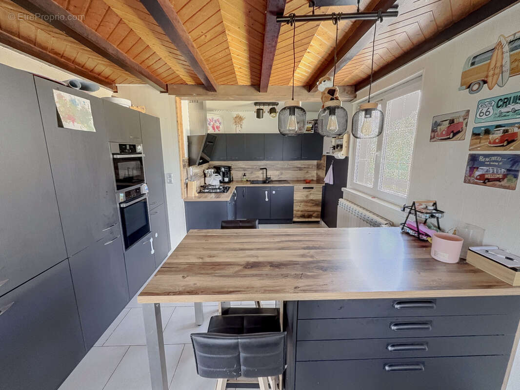 Maison à LES ECORCES