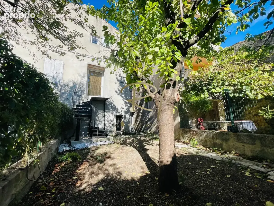 Maison à VALLON-PONT-D'ARC