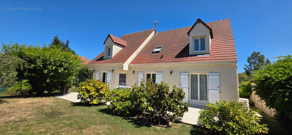 Maison à MAUREPAS